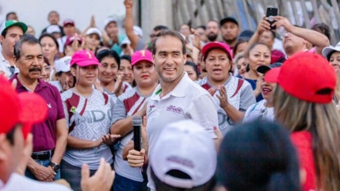 Más voluntades se suman al proyecto de Diego Castañón: locatarios y vecinos de la colonia centro le refrendan su apoyo