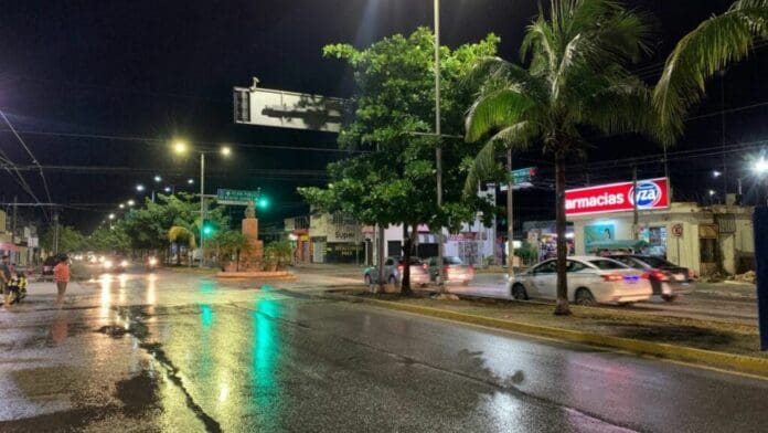 Autoridades de Solidaridad invitan a reportar las luminarias en mal estado