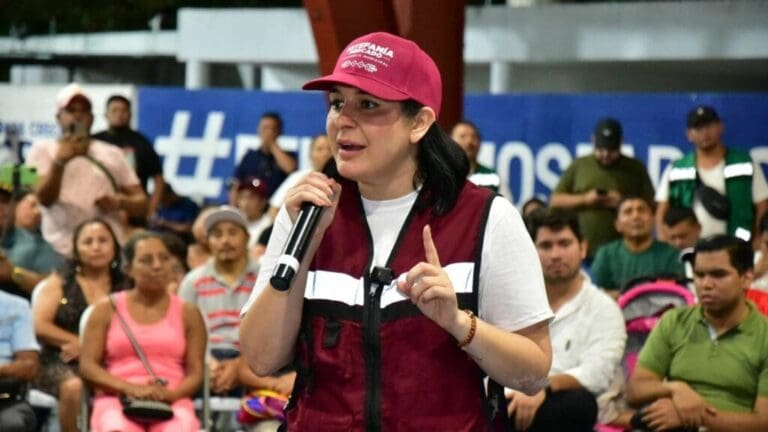 Escuchando al pueblo, Estefanía Mercado da inicio a los “Diálogos de la Transformación” en Puerto Aventuras