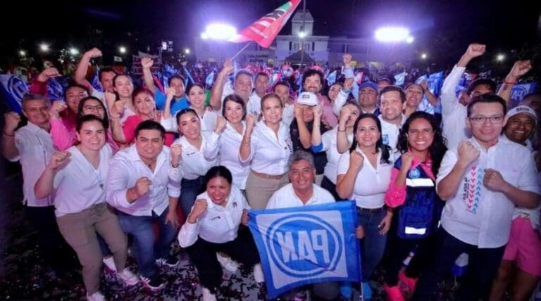 La continuidad de la renovación de Playa del Carmen permitirá que Solidaridad sea el mejor lugar para vivir en Q. Roo, dijo Lili Campos.