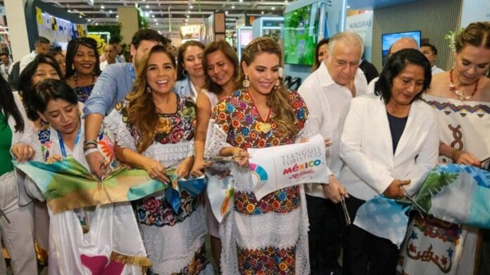 Con presencia y liderazgo, destaca pabellón del Caribe Mexicano en Tianguis Turístico de Acapulco