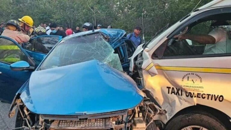 Choque de dos vehículos en la Ruta de los Cenotes dejó un fallecido y tres lesionados