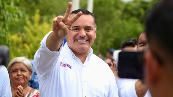 VIDEO: Renán Barrera prometió recontratar al personal médico despedido en Yucatán