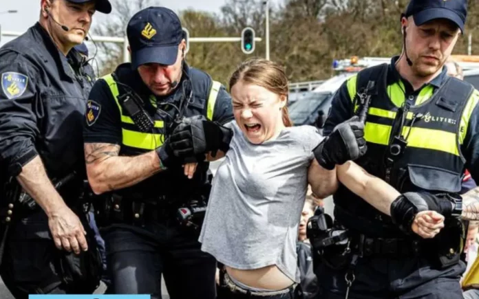 VIDEO: Detienen a Greta Thunberg durante una protesta en Países Bajos