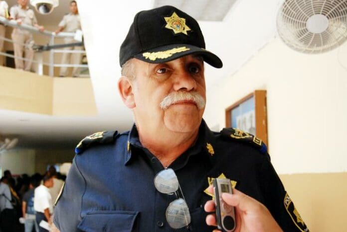 Logia de los Caballeros Templarios presionan para que Francisco Velasco 