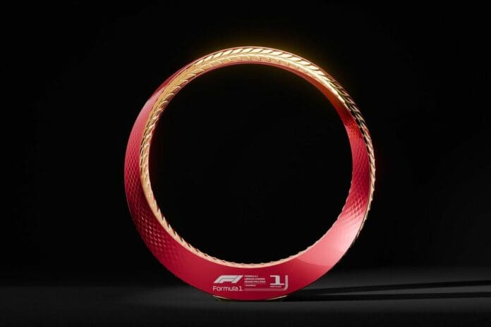 Así luce el trofeo que se entregará al piloto ganador del Gran Premio de China