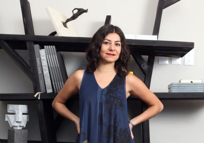 La traductora mexicana Claudia Cabrera ganó prestigiosa Medalla Goethe en Alemania