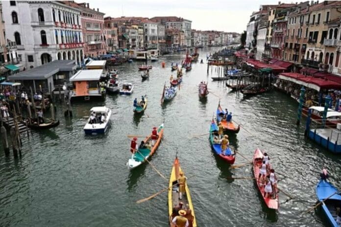 Venecia empezó a cobrar el ingreso a los turistas diarios: vendieron más de 10 mil tickets el primer día