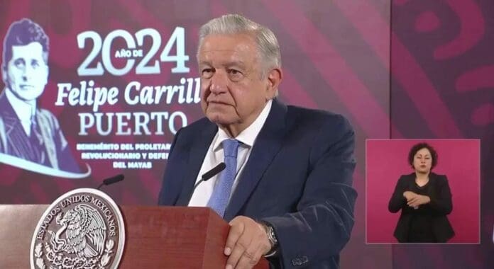 AMLO dio a conocer que una vez aprobado el fondo de pensiones del Bienestar, las primeras compensaciones a jubilados se entregarán en julio.