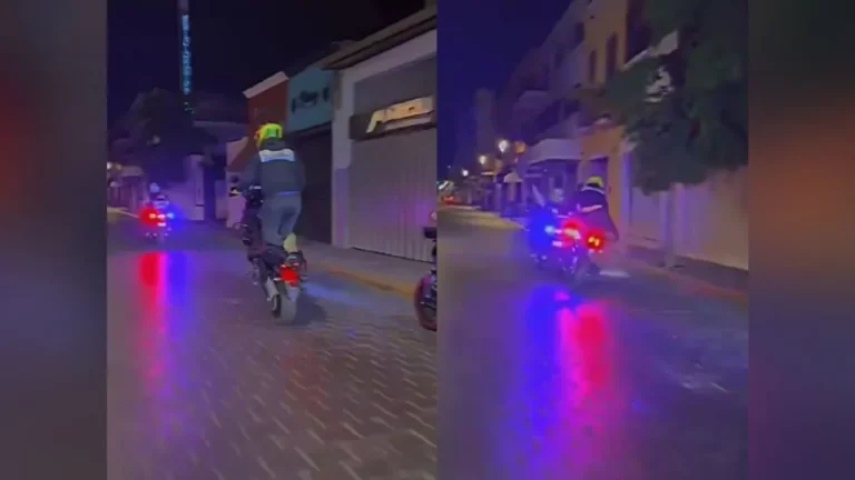 Motociclista jugaba a hacer “caballito” y choca contra agente de tránsito en León