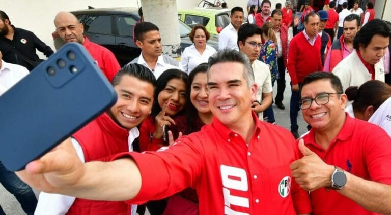 Alejandro "Alito" Moreno Cárdenas ha sido acusado por un presunto desvío de 4 mil millones de pesos durante su gestión en Campeche.