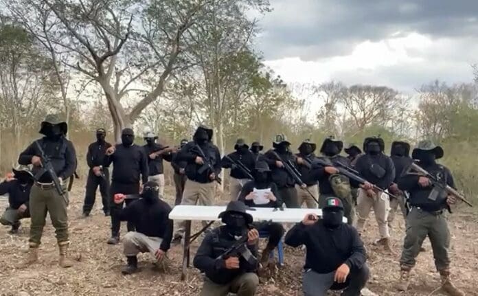 VIDEO: Presunto “Grupo Especializado de Choque” lanza amenazas en Cozumel