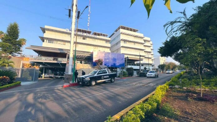 Hombres armados asesinan a un paciente dentro del hospital privado de Cuernavaca