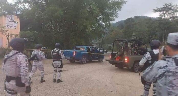 Sujetos armados dispararon contra agentes de la Guardia Nacional la mañana de este jueves en la localidad de Reforma, Chiapas.