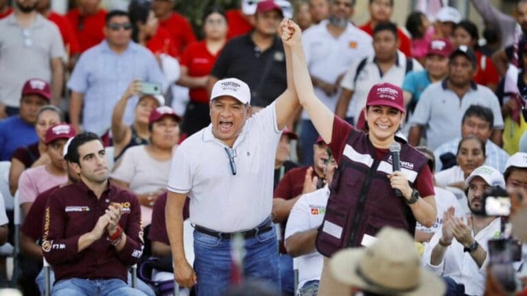 Toda la fuerza laboral de Puerto Aventuras va con Estefanía Mercado