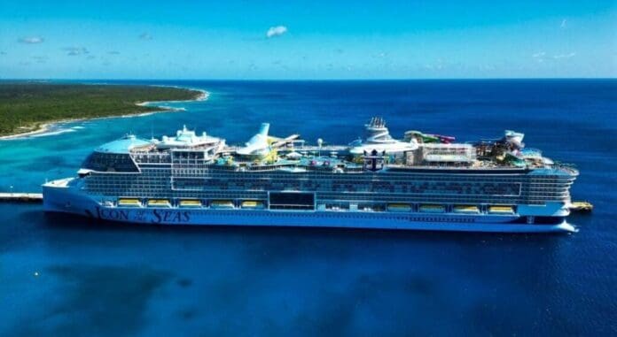 La isla de Cozumel es líder en llegada de cruceros. Durante los cuatro primeros meses del año llegaron más de 500 hoteles flotantes.