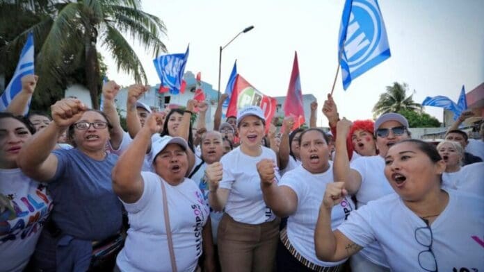 Respaldan vecinos de Villamar Uno las propuestas de campaña para la reelección: Lili Campos