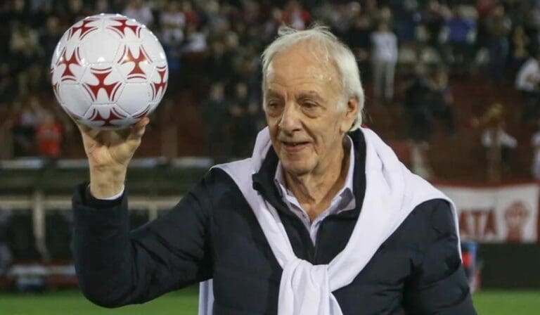 Fallece César Luis Menotti, técnico campeón del mundo en Argentina 78