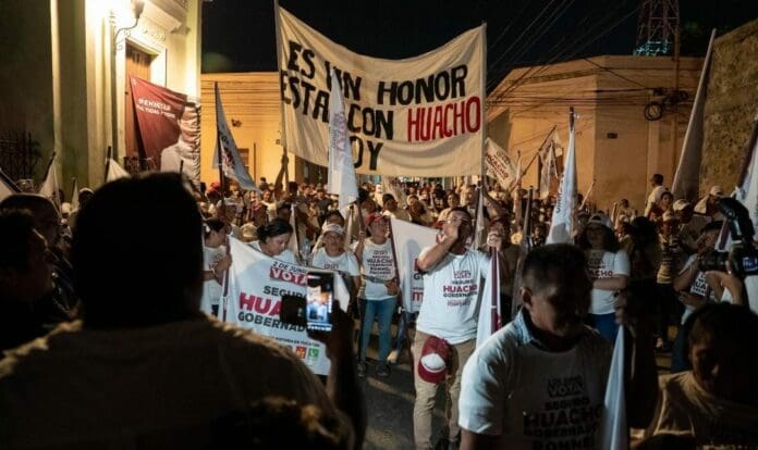 Un joven de 21 años y militante de Morena murió luego de enfrentarse a pedradas con simpatizantes del PAN y el PRI.