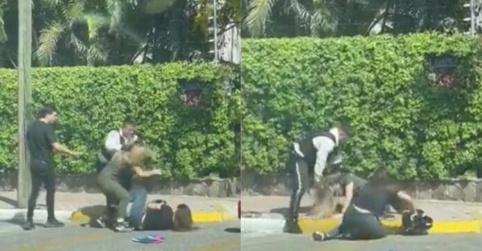 Video: Graban a policía peleando a golpes con dos mujeres en las calles de Guadalajara