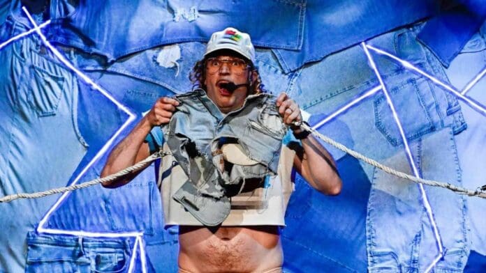 DJ finlandés se desnuda en Eurovisión 2024