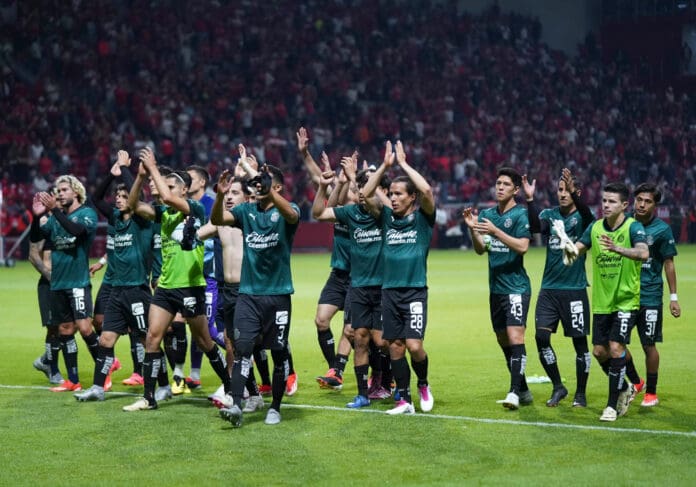 Habrá Clásico: América y Chivas chocarán en semifinales del torneo Clausura