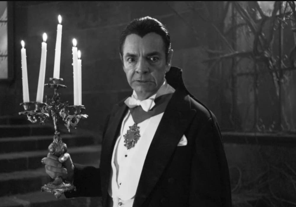 Revelaron las primeras imágenes de Eugenio Derbez interpretando a Drácula