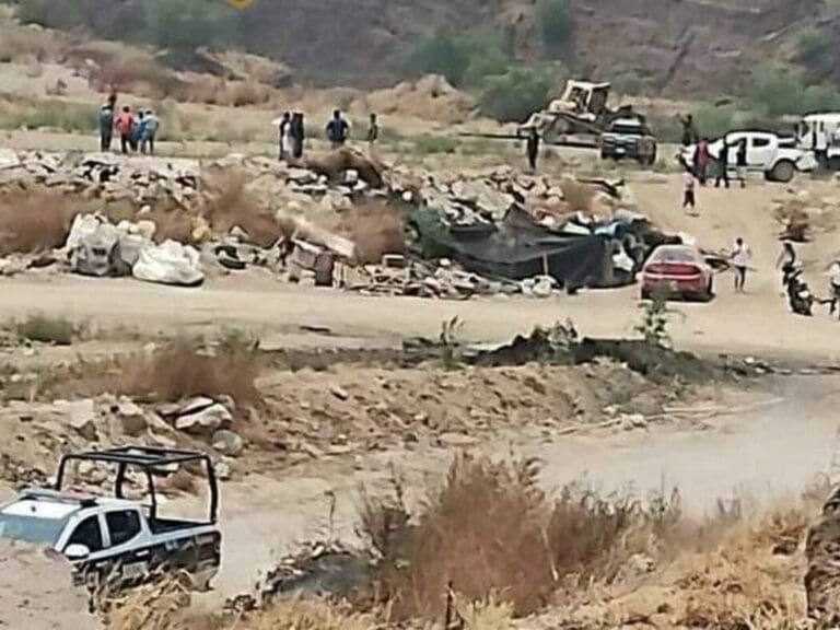 Se registra explosión en tiradero de basura en Ecatepec; deja a un muerto