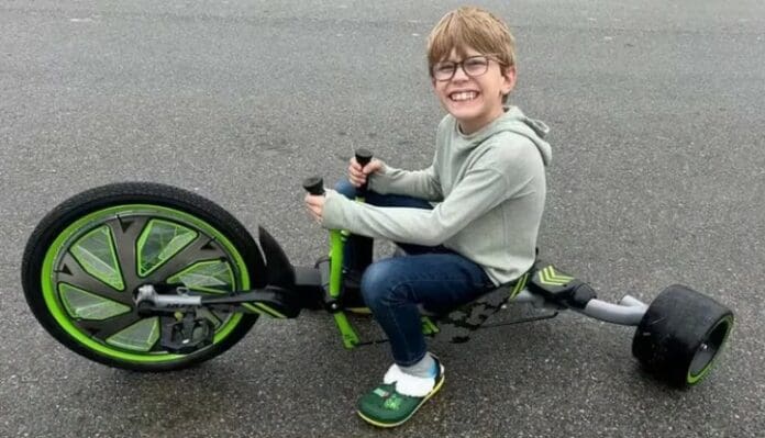 Niño de 10 años se suicida luego de sufrir terrible bullying por sus dientes y porque usaba lentes