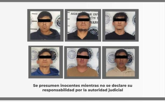 Detienen a seis sujetos con droga, cartuchos y hasta uniformes de policía federal en Hidalgo