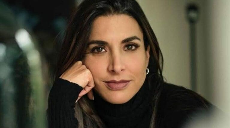 Ha fallecido Verónica Toussaint, conductora y actriz a los 48 años de edad luego de haber batallado contra el cáncer.