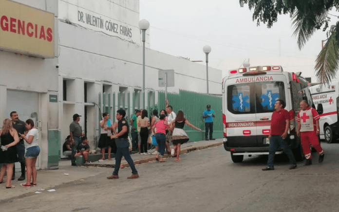Mujer muere al salvar a su hijo de ser arrollado por un tren en Veracruz