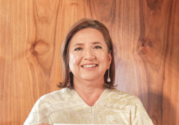 Xóchitl Gálvez y Álvarez Máynez firmaron compromiso para la protección de la prensa en el país