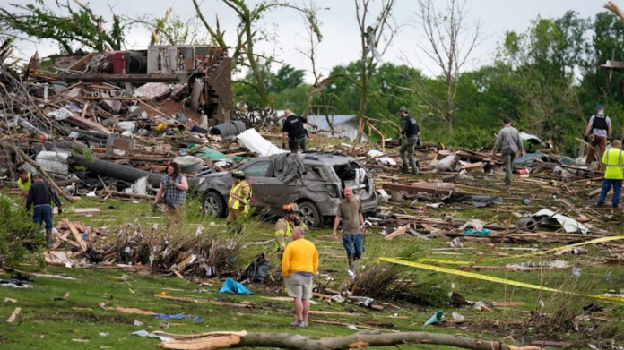 Tornado en Iowa causa varias muertes en medio de fuertes tormentas en Estados Unidos