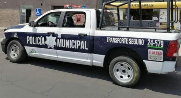 Dos agentes de la Policía Municipal de Tlalnepantla fueron asesinados la madrugada de este sábado en esa localidad del Edomex.