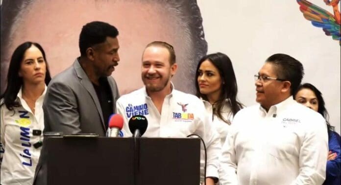 Adrián Chávez, exportero del América y candidato de MC en Xochimilco ha declinado en favor del proyecto de Santiago Taboada.