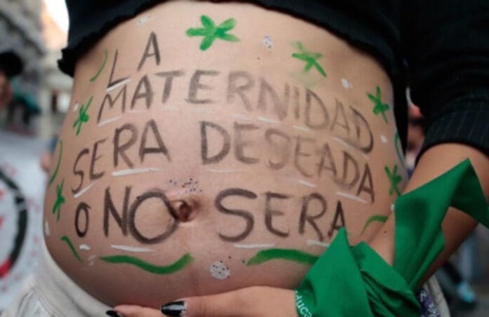 Orden judicial obliga a garantizar el aborto voluntario en Chihuahua
