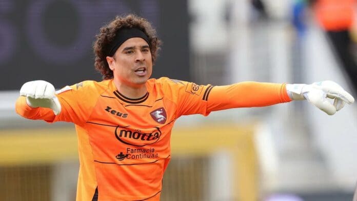 Guillermo Ochoa se despide del Salernitana con emotivo mensaje en redes sociales