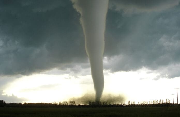 ¡Alerta! Pronostican posibles tornados en Coahuila, Nuevo León y Tamaulipas