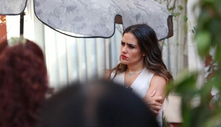 Alessandra Rojo de la Vega acusó a la Fiscalía de Cdmx de "fabricar" un culpable del atentado en su contra para darle "carpetazo" al asunto.