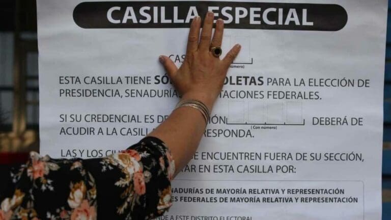 El Instituto Nacional Electoral (INE) colocará 16 casillas especiales en nueve municipios del estado de Quintana Roo.