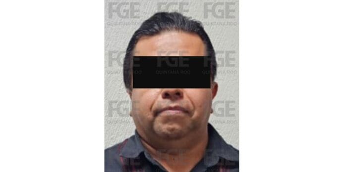 Detiene FGE de Quintana Roo a Emiliano Vladimir “N”, coordinador de compra de votos para una candidata a la Presidencia Municipal de Solidaridad