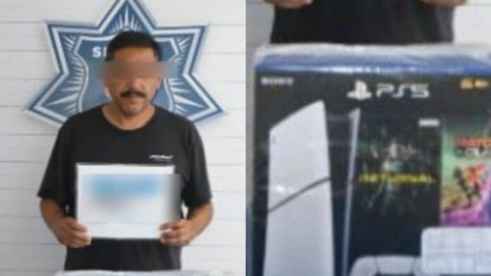 Detienen a sujeto que se quería robar un Play Station de un Sanborns en Cancún