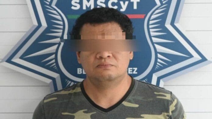 Un sujeto fue detenido luego de ser señalado de haber ingresado a un domicilio donde se encontraba una menor de edad en Cancún.