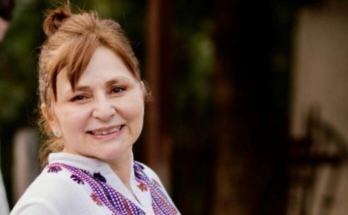 Se ha confirmado el fallecimiento de Rosalinda López Hernández, quien fuera esposa del gobernador de Chiapas, Rutilio Escandón.