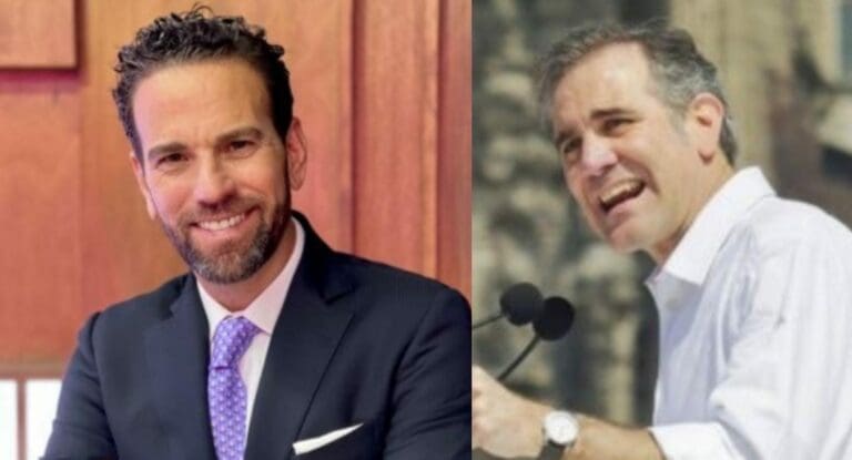 Tanto Carlos Loret como Lorenzo Córdova criticaron a los opositores que hasta hace poco marchaban para defender al INE por ahora atacarlo.