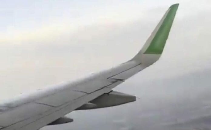 Tremendo susto se llevaron los pasajeros de un vuelo que salió de Cancún con destino a la ciudad de Monterrey, ya que hubo turbulencias.