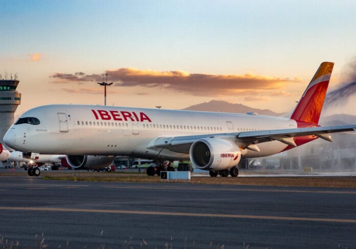 Iberia y Volaris conectarán Europa con 25 destinos de México