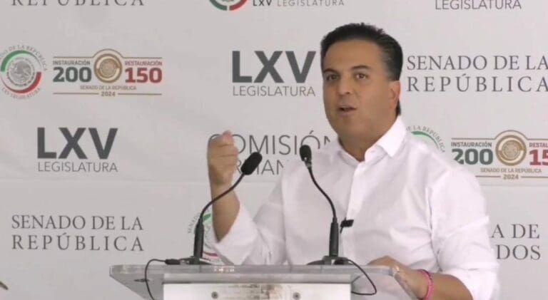 El senador Damián Zepeda criticó al Partido Acción Nacional (PAN) y a la alianza Va por México. Dijo que ambos proyectos deben renovarse.