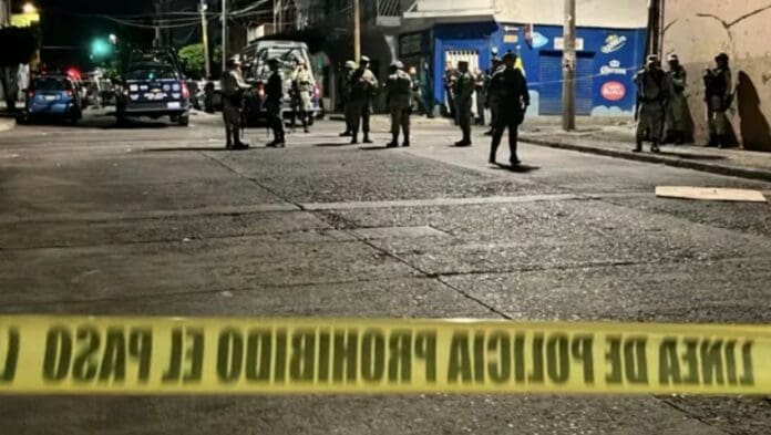 Asesinan a dos bebés y cuatro mujeres dentro de una vecindad de León, Guanajuato